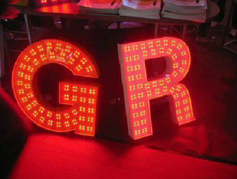 古田LED发光字常见的安装误区。